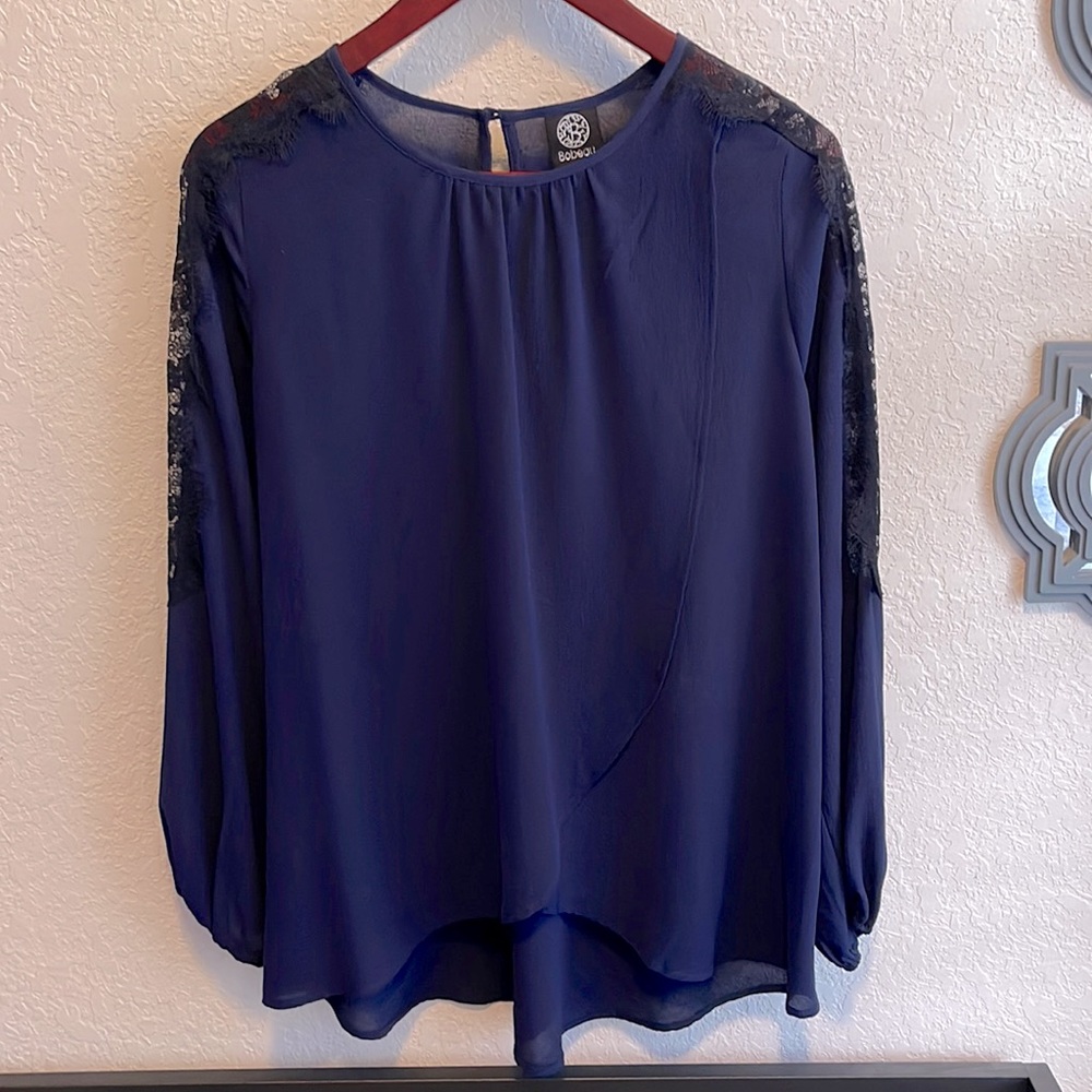 Bobeau Sheer Top w/ Lace Sleeve Detail